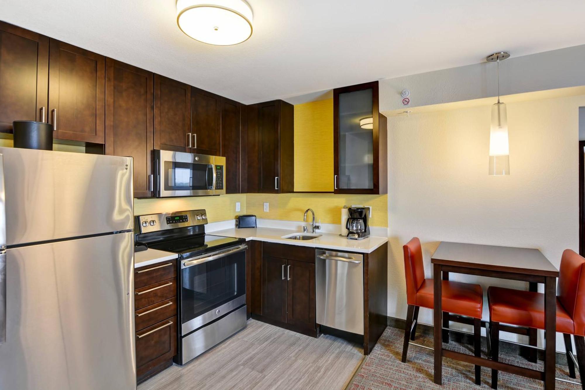 Residence Inn By Marriott Milwaukee North/Glendale Exterior foto